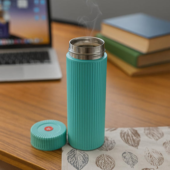 Comfy Homes 500ml Water Bottle | Inner Steel Insulation Keeps Drinks Hot & Cold for Hours | Compact, Lightweight & Leakproof | Ideal for Travel, Office, Gym, School & Outdoor Use (Blue)