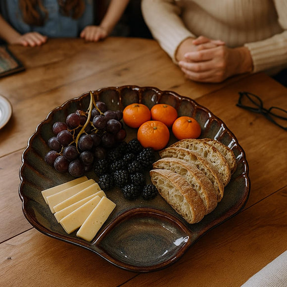 Comfy Homes Ceramic Serving Platter | Elegant Stoneware Snack & Dinner Plate | Stylish Brown Modern Design | Ideal for Starters, Snacks, Desserts & Parties (Red)